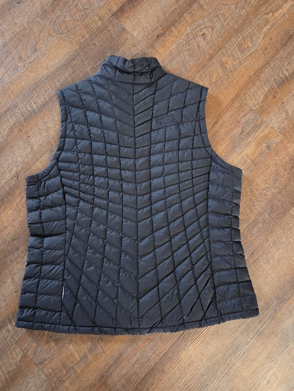 The North Face TNF ThermoBall Quilted Insulated Black Women's XXL Vest READ - Picture 4 of 9